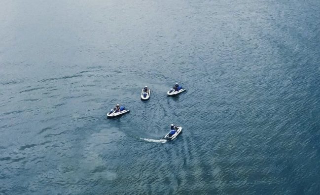 🌊✨ Feel the Thrill of Jet Skiing on the Majestic Arenal Lake! ✨🌊