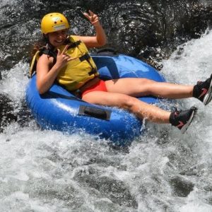 Tour  De Tubing + Termales