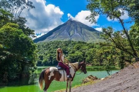 Tour A Caballo Al Volcán Arenal - Imagen 4