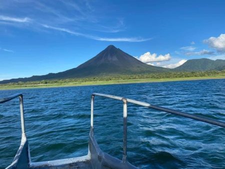 Tour Paseo En Lancha Por El Lago Arenal - Imagen 6