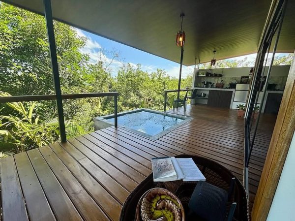 Luxury villa with volcano view and private jacuzzi. - Imagen 8