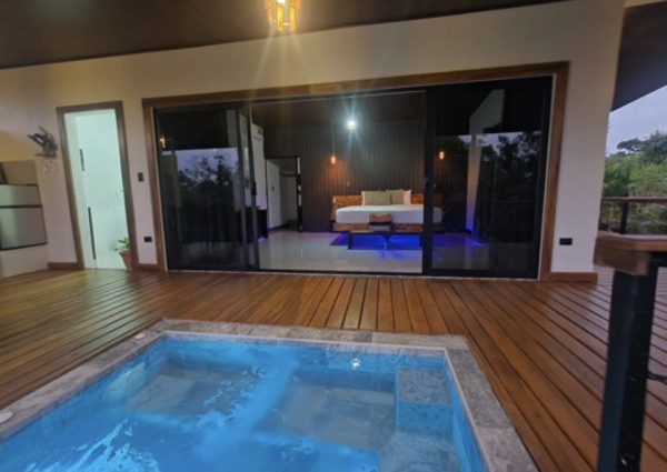 Luxury villa with volcano view and private jacuzzi. - Imagen 5
