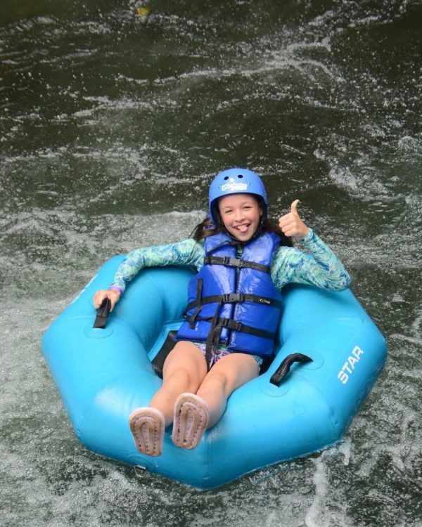 Tubing on the Arenal River - Imagen 9