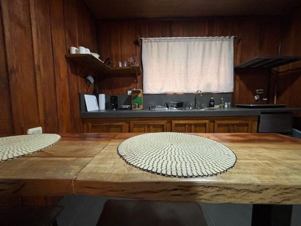 Cabin with jacuzzi and volcano view - Imagen 9