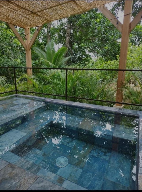 Chalet with private jacuzzi - Imagen 4