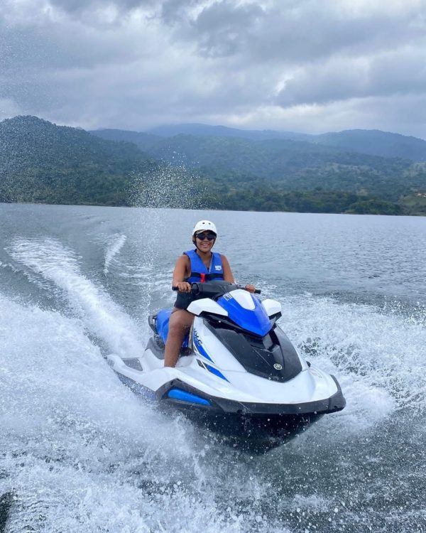 Jet Ski en el Lago Arenal - Imagen 4
